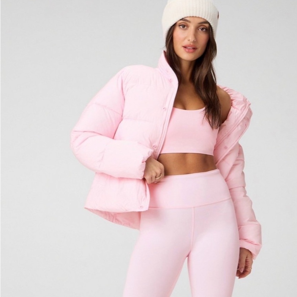 Fabletics
Essential Pink Puffer Jacket nwt sz M such a gorgeous color!